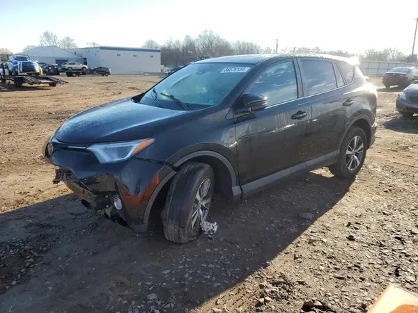 2T3RFREV7JW803027 2018 TOYOTA RAV 4 - Image 1