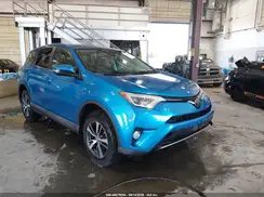 2T3RFREV7JW813542 2018 TOYOTA RAV 4