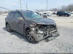 2T3RFREV7JW843012 2018 TOYOTA RAV 4