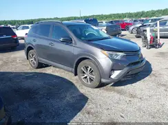 2T3RFREV7JW847030 2018 TOYOTA RAV 4