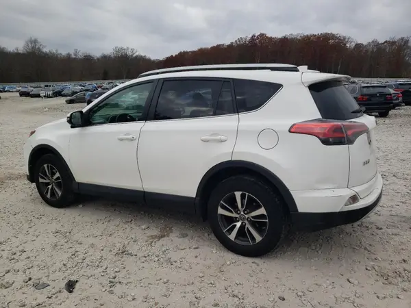 2T3RFREV8GW436325 2016 TOYOTA RAV 4 - Image 2