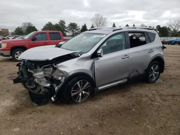 2T3RFREV8GW453352 2016 TOYOTA RAV 4 - Image 1