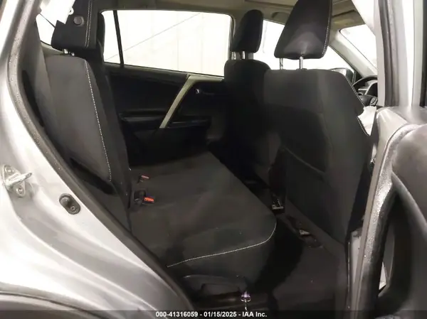 2T3RFREV8GW493088 2016 TOYOTA RAV 4 - Image 8