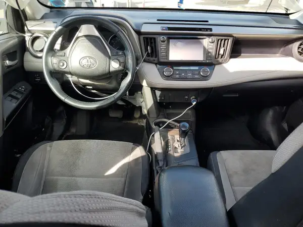 2T3RFREV8HW544669 2017 TOYOTA RAV 4 - Image 8
