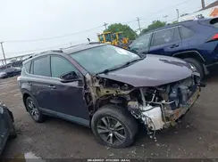 2T3RFREV8HW635148 2017 TOYOTA RAV 4