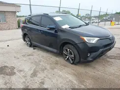 2T3RFREV8HW680929 2017 TOYOTA RAV 4