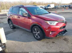 2T3RFREV8JW701252 2018 TOYOTA RAV 4