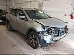 2T3RFREV8JW703552 2018 TOYOTA RAV 4