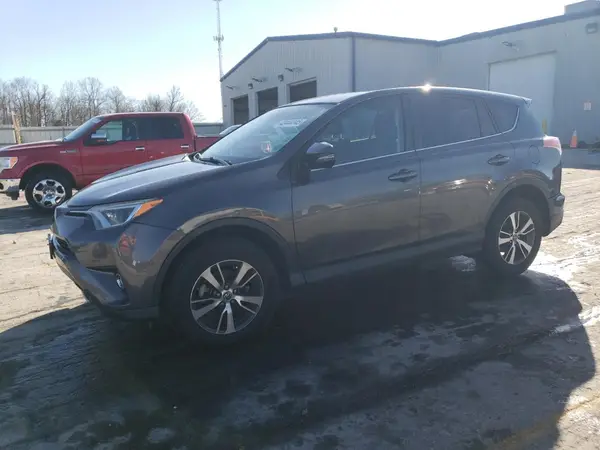 2T3RFREV8JW704832 2018 TOYOTA RAV 4 - Image 1