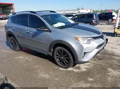 2T3RFREV8JW725048 2018 TOYOTA RAV 4