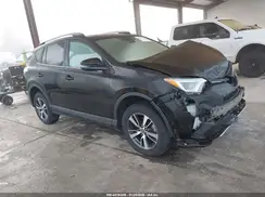 2T3RFREV8JW731500 2018 TOYOTA RAV 4