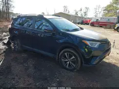 2T3RFREV8JW745848 2018 TOYOTA RAV 4