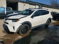 2T3RFREV8JW757000 2018 TOYOTA RAV 4