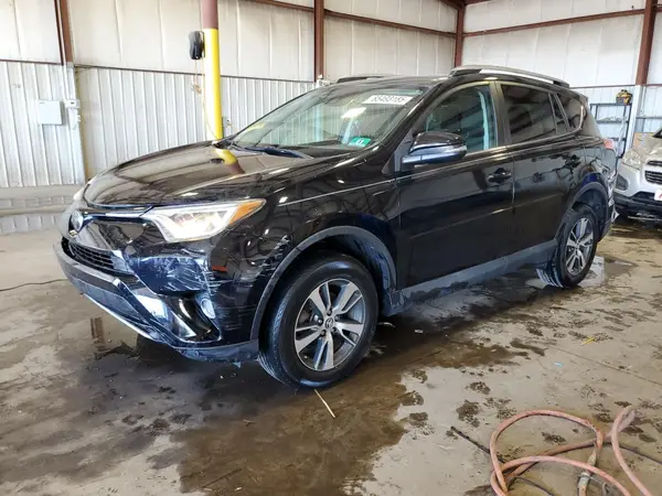 2T3RFREV8JW769423 2018 TOYOTA RAV 4 - Image 1