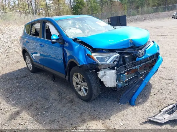 2T3RFREV8JW790790 2018 TOYOTA RAV 4 - Image 1