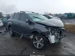 2T3RFREV8JW793172 2018 TOYOTA RAV 4