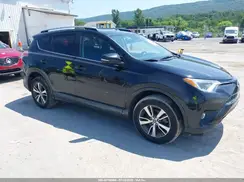 2T3RFREV8JW797979 2018 TOYOTA RAV 4