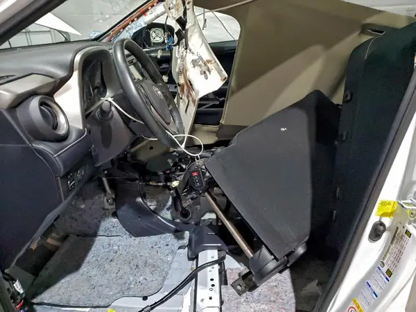 2018 TOYOTA RAV 4 COPART lot 93707205 auction photo 7