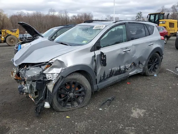 2T3RFREV8JW825361 2018 TOYOTA RAV 4 - Image 1