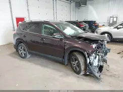 2T3RFREV8JW833699 2018 TOYOTA RAV 4