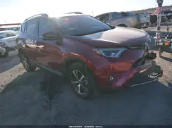 2T3RFREV8JW834870 2018 TOYOTA RAV 4