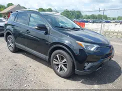 2T3RFREV8JW840037 2018 TOYOTA RAV 4