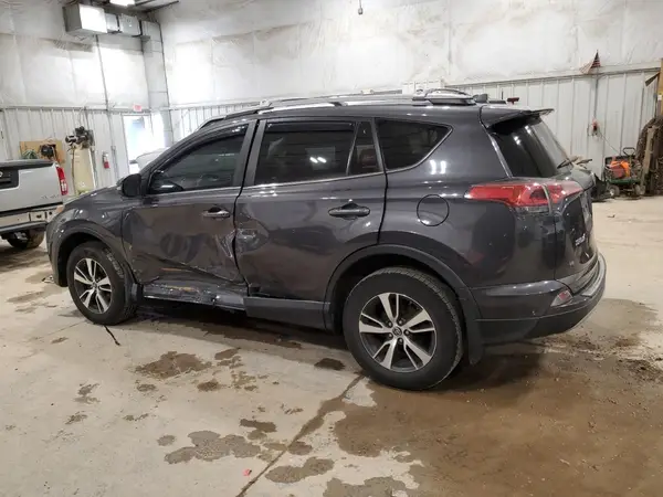2T3RFREV8JW848445 2018 TOYOTA RAV 4 - Image 2