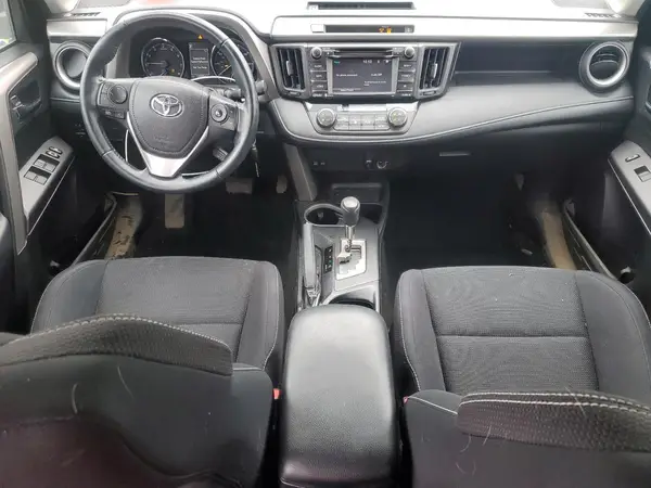2T3RFREV9GW424040 2016 TOYOTA RAV 4 - Image 8