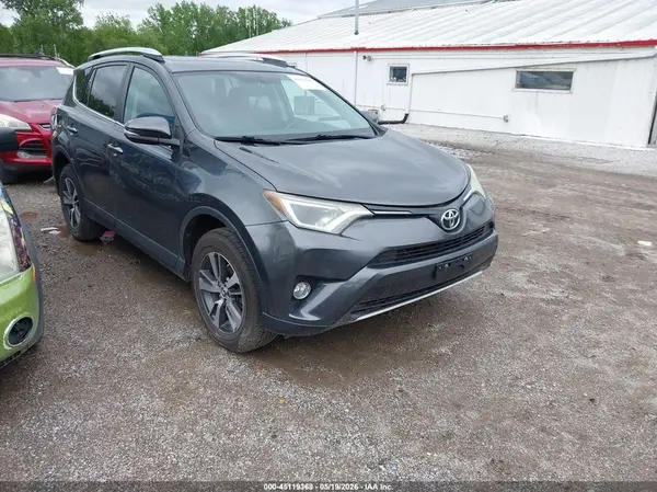 2T3RFREV9GW459824 2016 TOYOTA RAV 4 - Image 1
