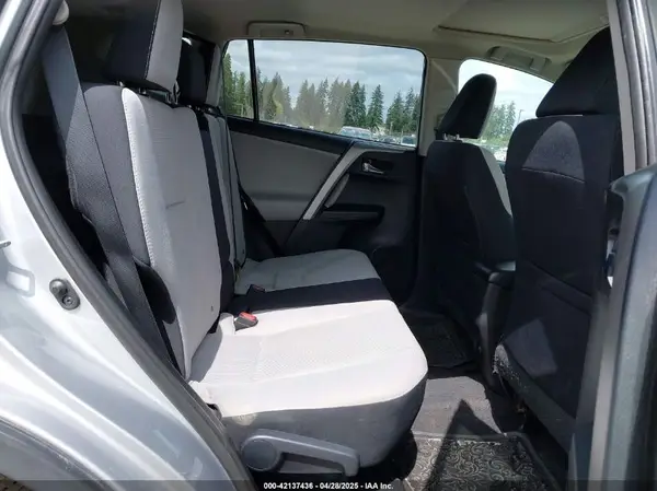 2T3RFREV9GW463212 2016 TOYOTA RAV 4 - Image 8