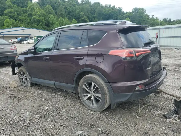 2T3RFREV9HW582993 2017 TOYOTA RAV 4 - Image 2
