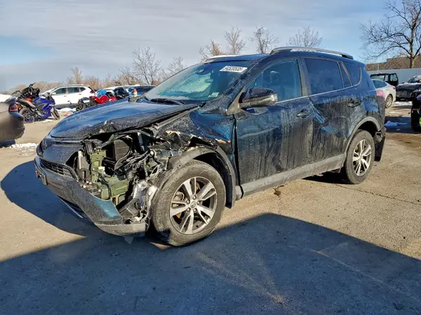 2T3RFREV9HW631075 2017 TOYOTA RAV 4 - Image 1