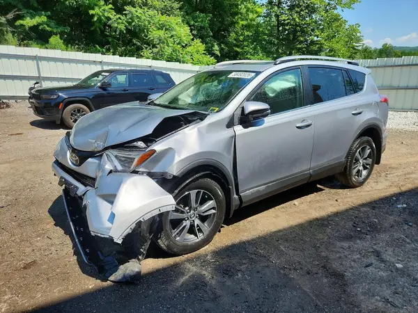 2T3RFREV9HW649849 2017 TOYOTA RAV 4 - Image 1