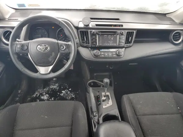 2T3RFREV9HW652573 2017 TOYOTA RAV 4 - Image 8