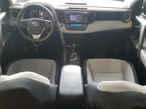 2T3RFREV9HW675027 2017 TOYOTA RAV 4 - Image 8