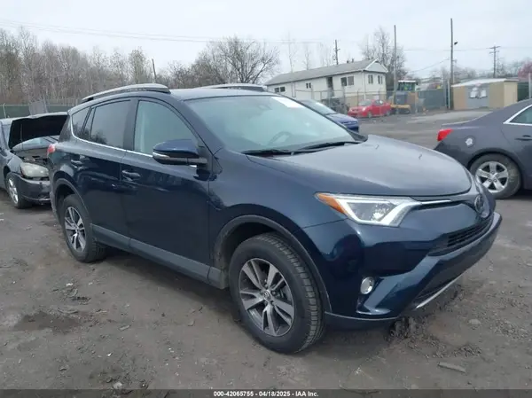 2T3RFREV9JW746782 2018 TOYOTA RAV 4 - Image 1