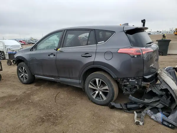 2T3RFREV9JW750542 2018 TOYOTA RAV 4 - Image 2