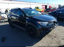 2T3RFREV9JW751271 2018 TOYOTA RAV 4