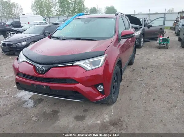 2T3RFREV9JW768846 2018 TOYOTA RAV 4 - Image 2
