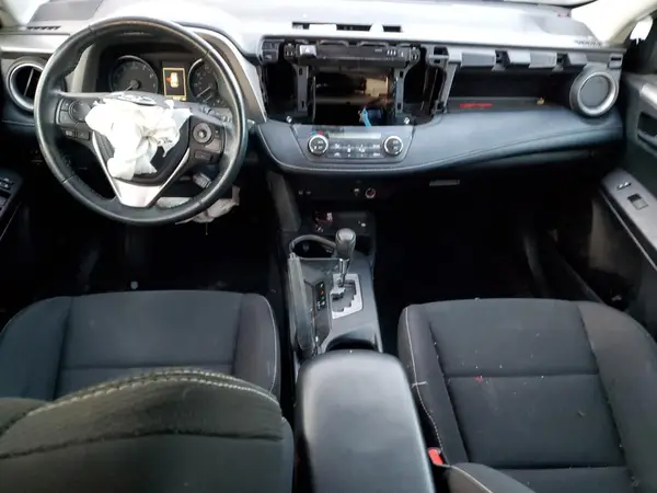 2T3RFREV9JW788353 2018 TOYOTA RAV 4 - Image 8