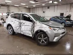 2T3RFREV9JW789566 2018 TOYOTA RAV 4