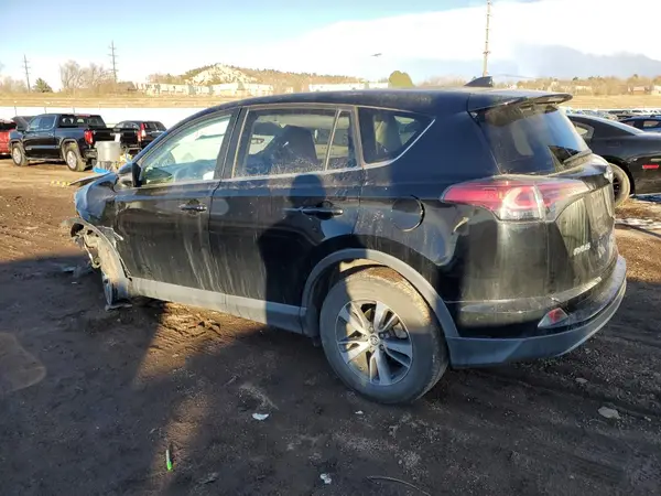 2T3RFREV9JW791043 2018 TOYOTA RAV 4 - Image 2