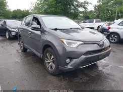 2T3RFREV9JW814479 2018 TOYOTA RAV 4