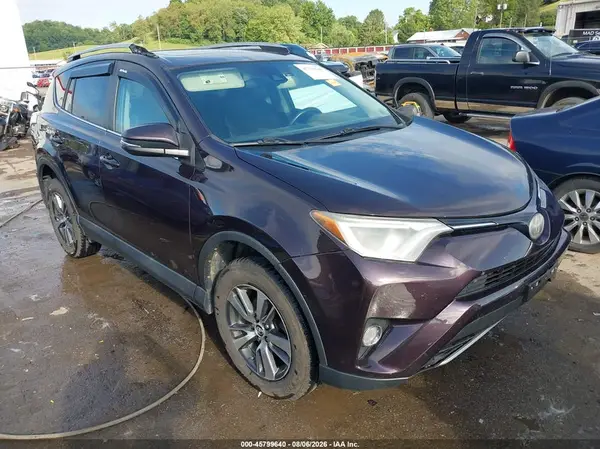 2T3RFREV9JW821366 2018 TOYOTA RAV 4 - Image 1