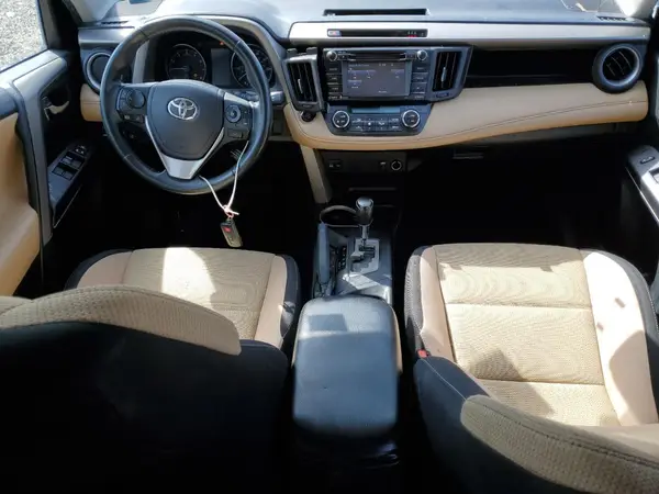 2T3RFREV9JW823151 2018 TOYOTA RAV 4 - Image 8