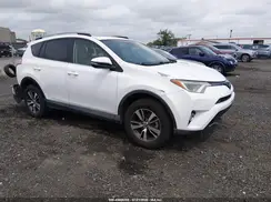 2T3RFREVSHW612944 2017 TOYOTA RAV 4