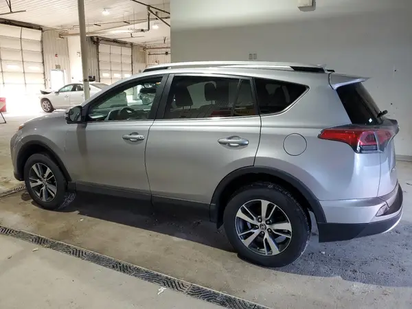 2T3RFREVXGW426752 2016 TOYOTA RAV 4 - Image 2