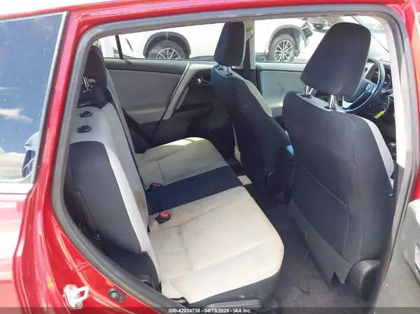 2T3RFREVXGW463378 2016 TOYOTA RAV 4 - Image 8