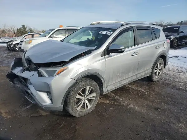 2T3RFREVXGW466913 2016 TOYOTA RAV 4 - Image 1