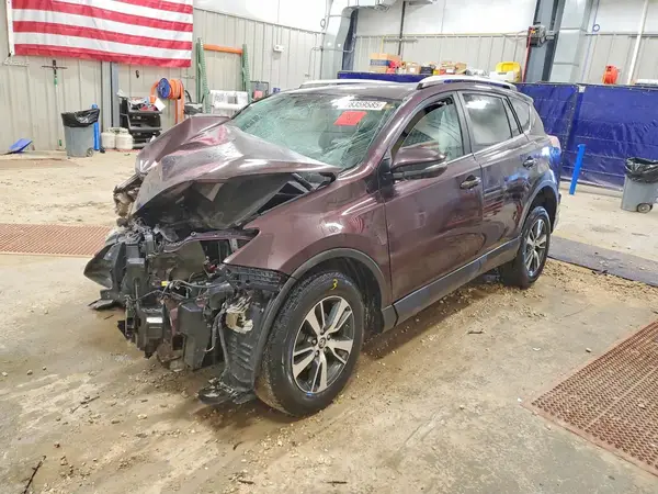 2T3RFREVXGW469665 2016 TOYOTA RAV 4 - Image 1